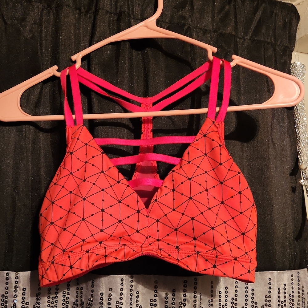 Victoria's Secret Strappy Geometric Sports Bra